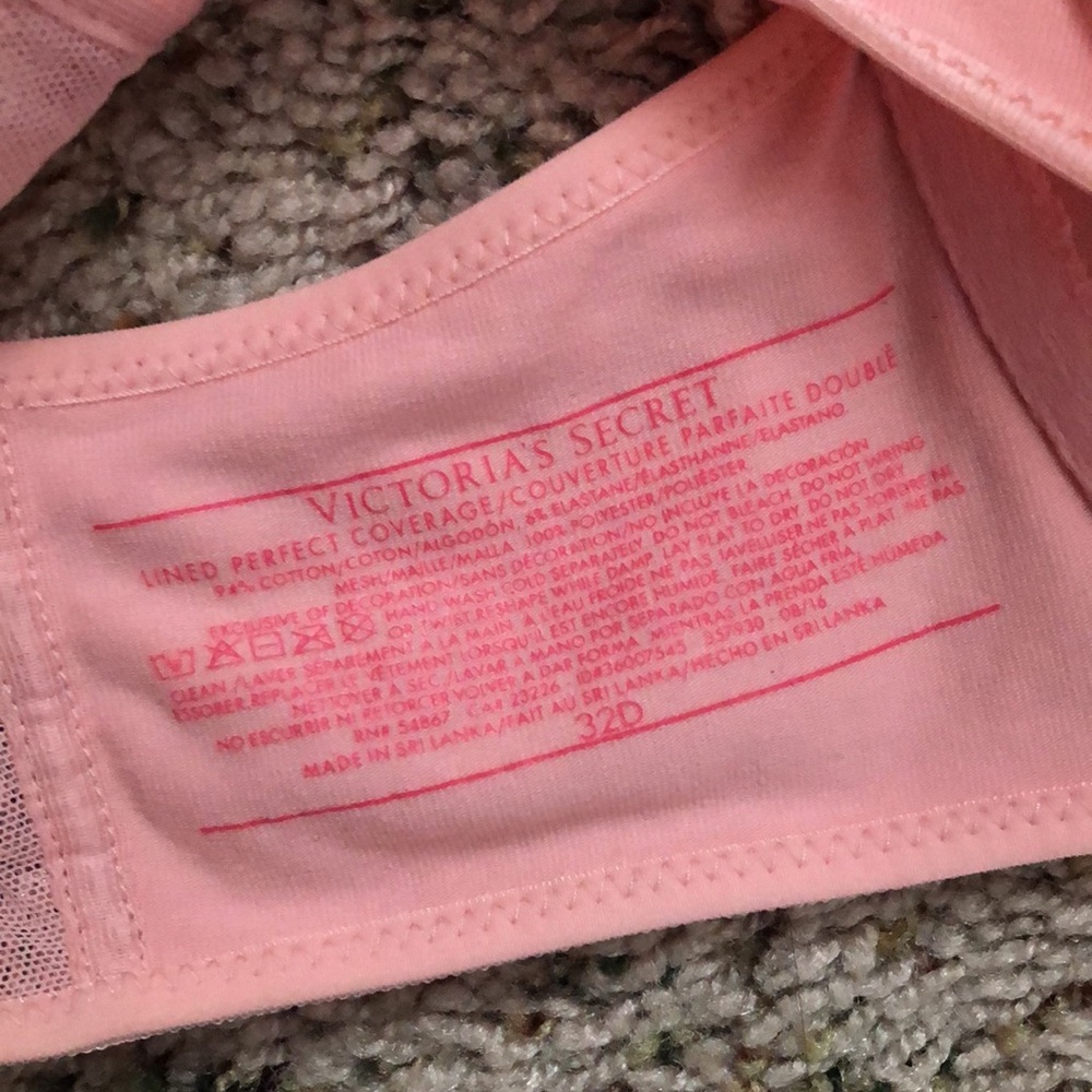 Victoria’s Secret Racerback Push-Up Lined Perfect Coverage Sequin Bra - Picture 3 of 3